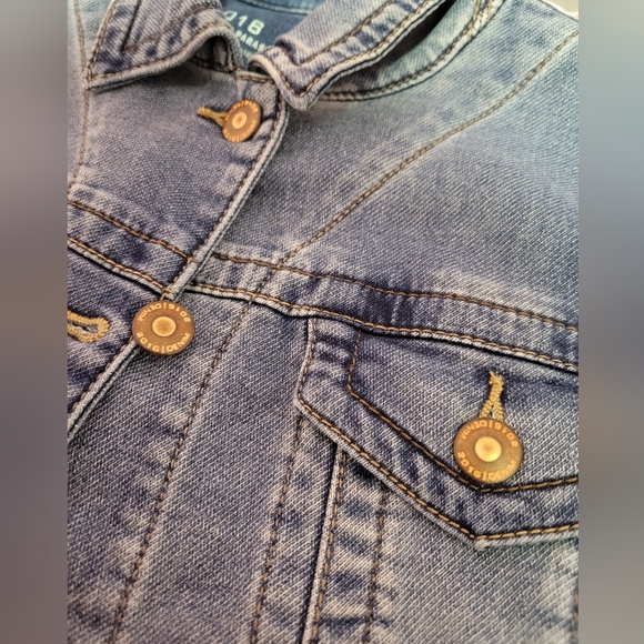 PARASUCO denim jean jacket with patch - Picture 2 of 5